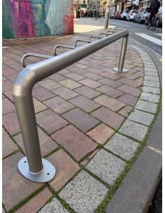 APARCAMIENTO PATINETES ELECTRICOS 2M 7 VEHICULOS