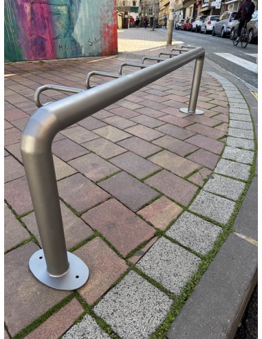 APARCAMIENTO PATINETES ELECTRICOS 2M 7 VEHICULOS