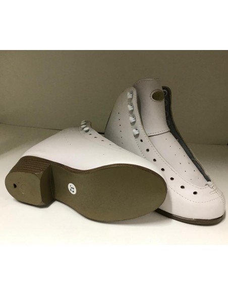 BOTA PATINAJE ARTÍSTICO TALLA 32
