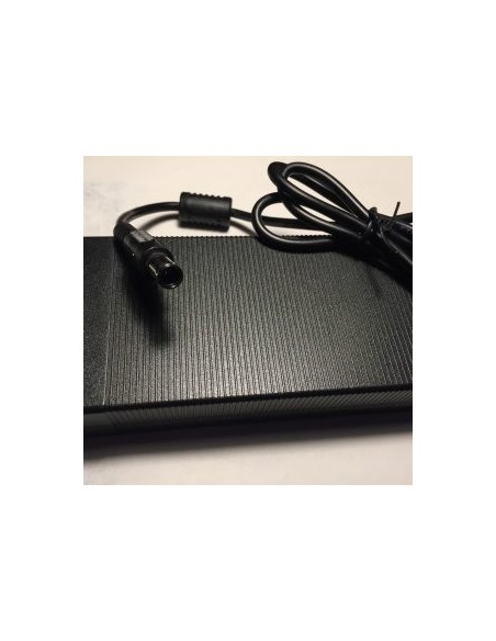 CARGADOR PATINETE E-TWOW S2 BOOSTER y BOOSTER PLUS (33V y 3A)